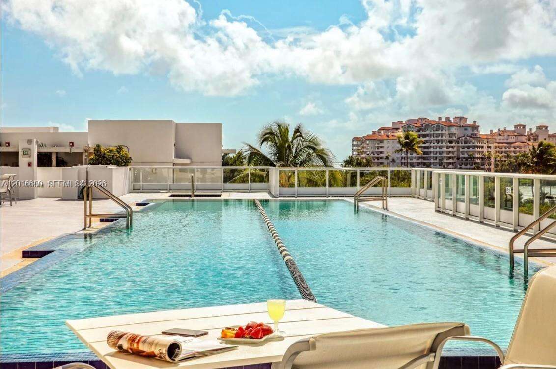 Continuum South Tower at 100 Pointe Dr, Miami Beach, FL 33139 - For Rent photo 58