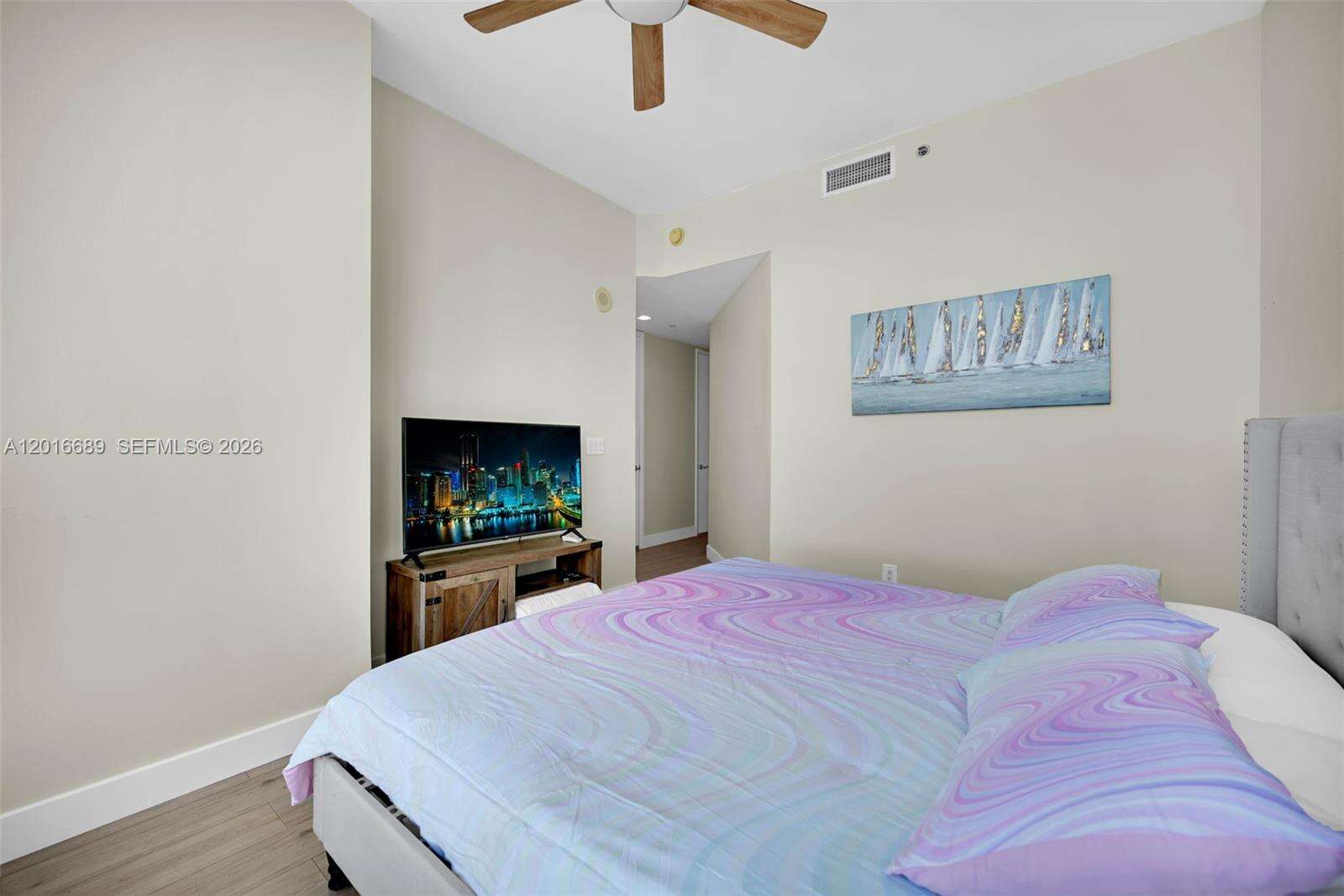 Continuum South Tower at 100 Pointe Dr, Miami Beach, FL 33139 - For Rent photo 10