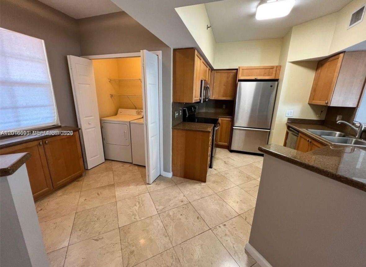 Village By The Bay at 3255 184 St, Aventura, FL 33160 - For Rent photo 4