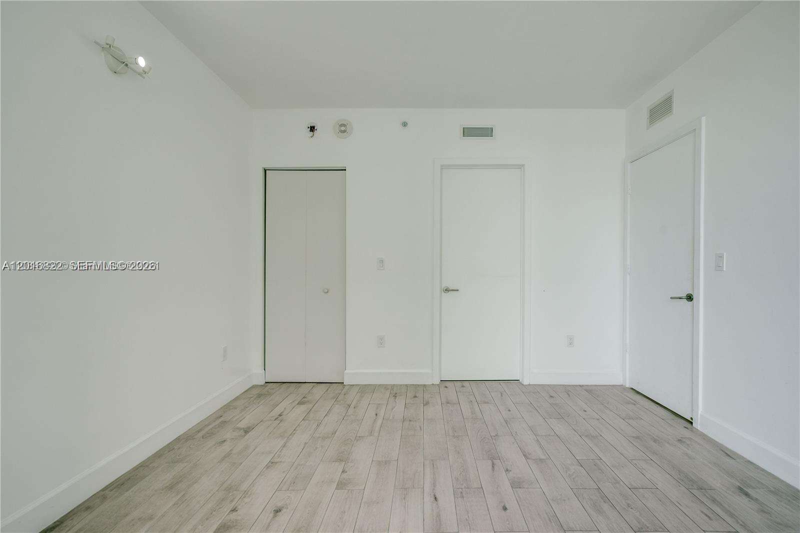 Sls Brickell at 1300 Miami Ave, Miami, FL 33130 - For Rent photo 23