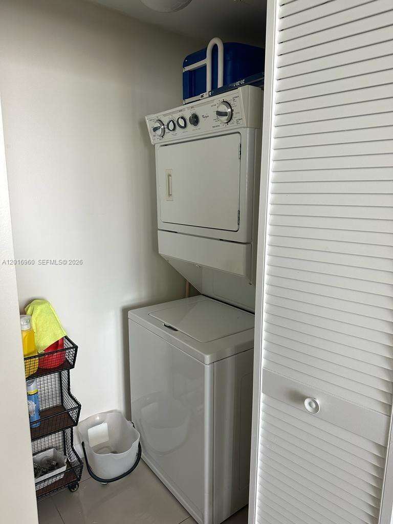 Vizcayne South at 253 2 St, Miami, FL 33132 - For Rent photo 18