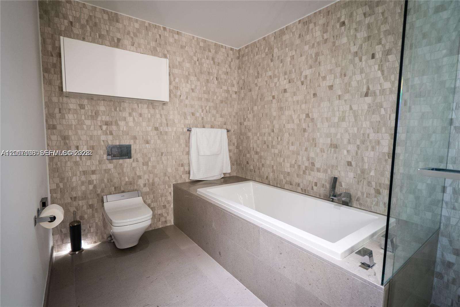 Reach Brickell at 68 6 St, Miami, FL 33131 - For Rent photo 13