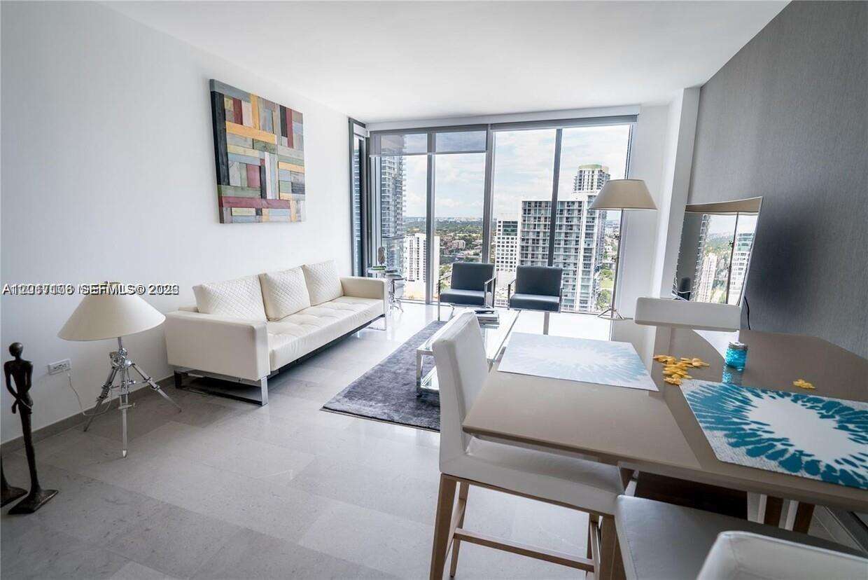 Reach Brickell at 68 6 St, Miami, FL 33131 - For Rent photo 16