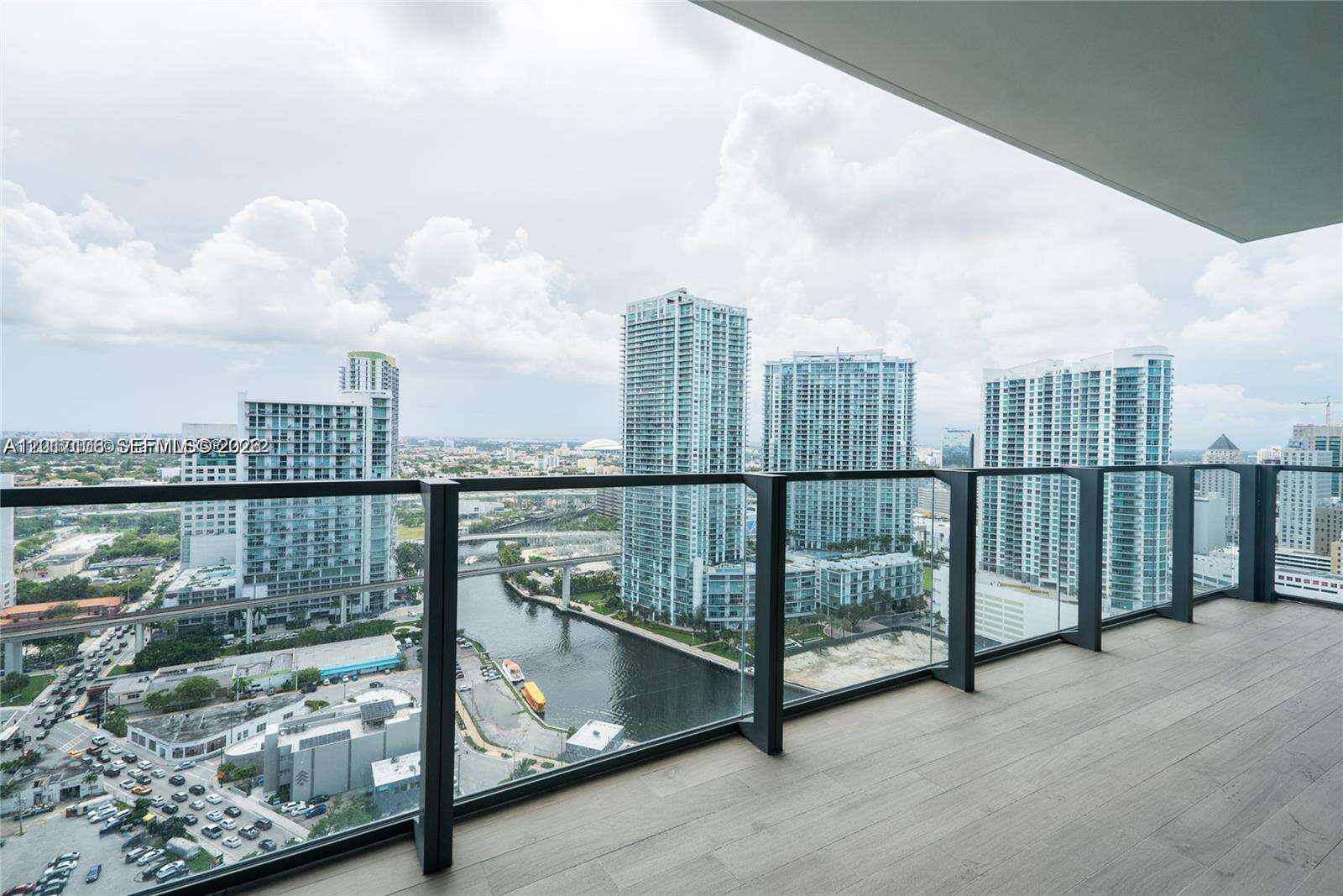 Reach Brickell at 68 6 St, Miami, FL 33131 - For Rent photo 18