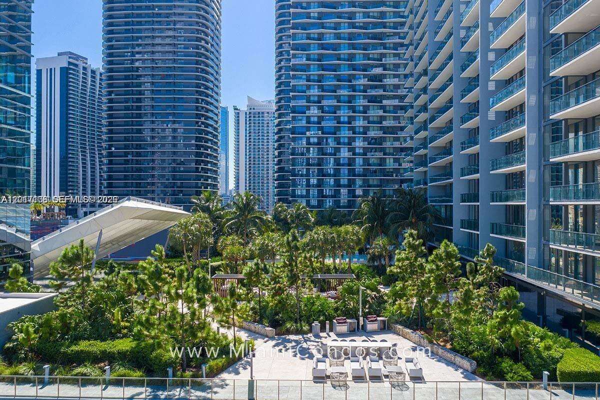 Reach Brickell at 68 6 St, Miami, FL 33131 - For Rent photo 5