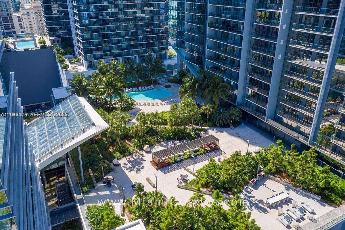 Reach Brickell at 68 6 St, Miami, FL 33131 - For Rent photo 6