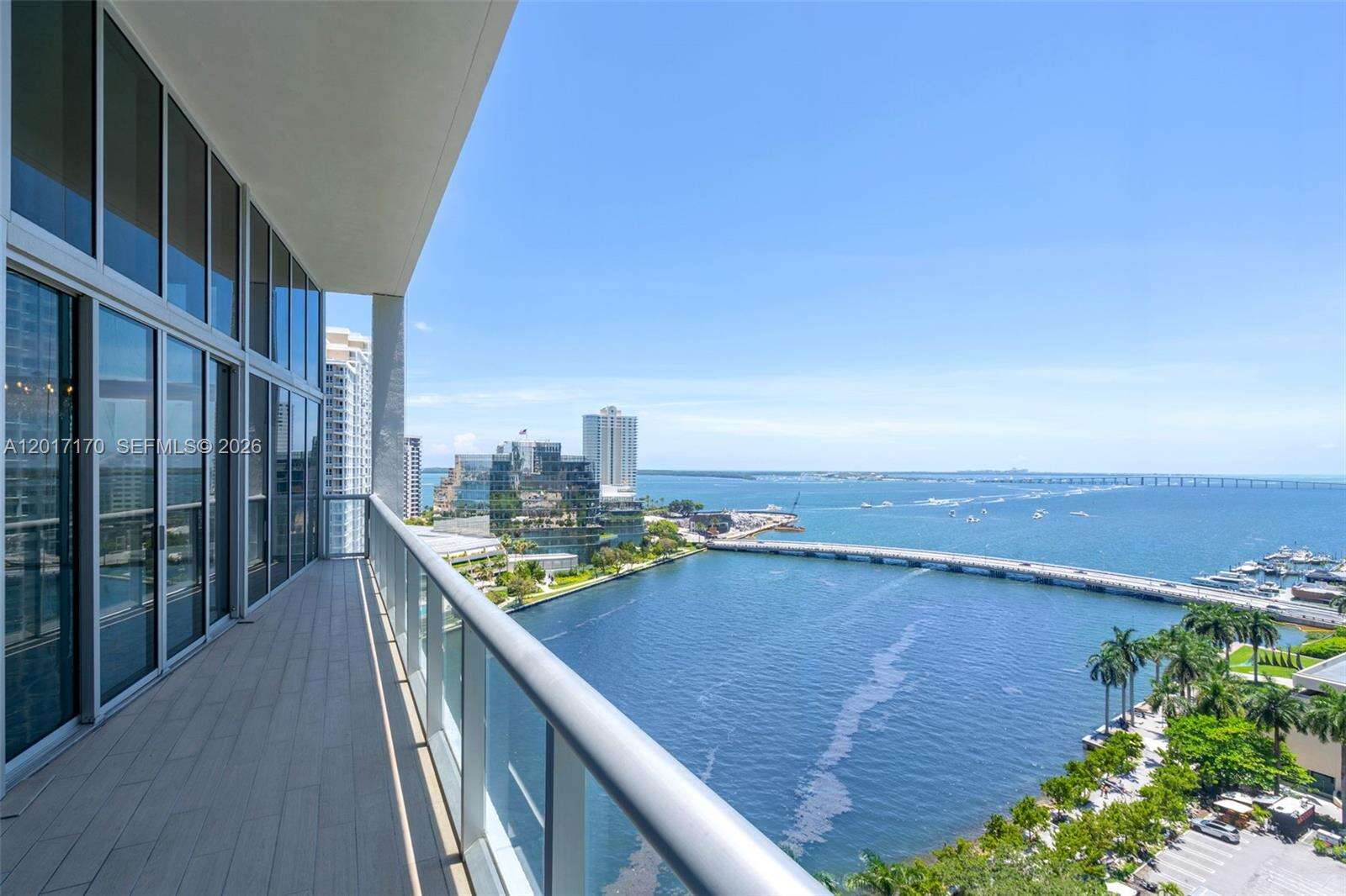 Icon Brickell 2 at 495 Brickell Ave, Miami, FL 33131 - For Rent photo 1