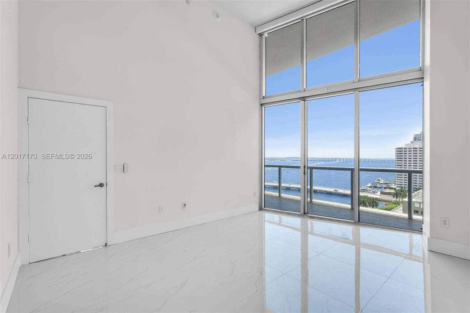 Icon Brickell 2 at 495 Brickell Ave, Miami, FL 33131 - For Rent photo 11
