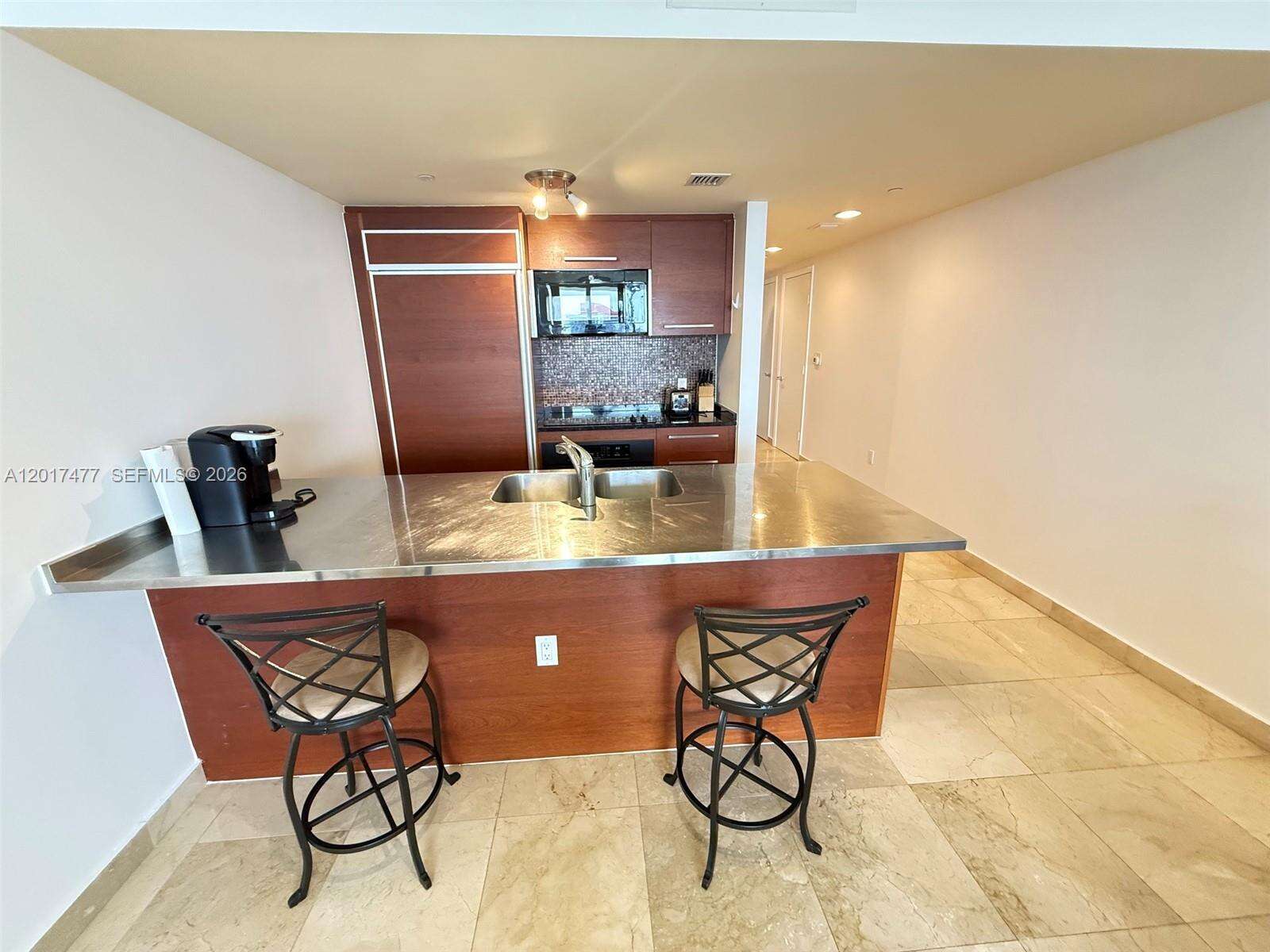 The Beach Club at 1850 Ocean Dr, Hallandale Beach, FL 33009 - For Rent photo 11