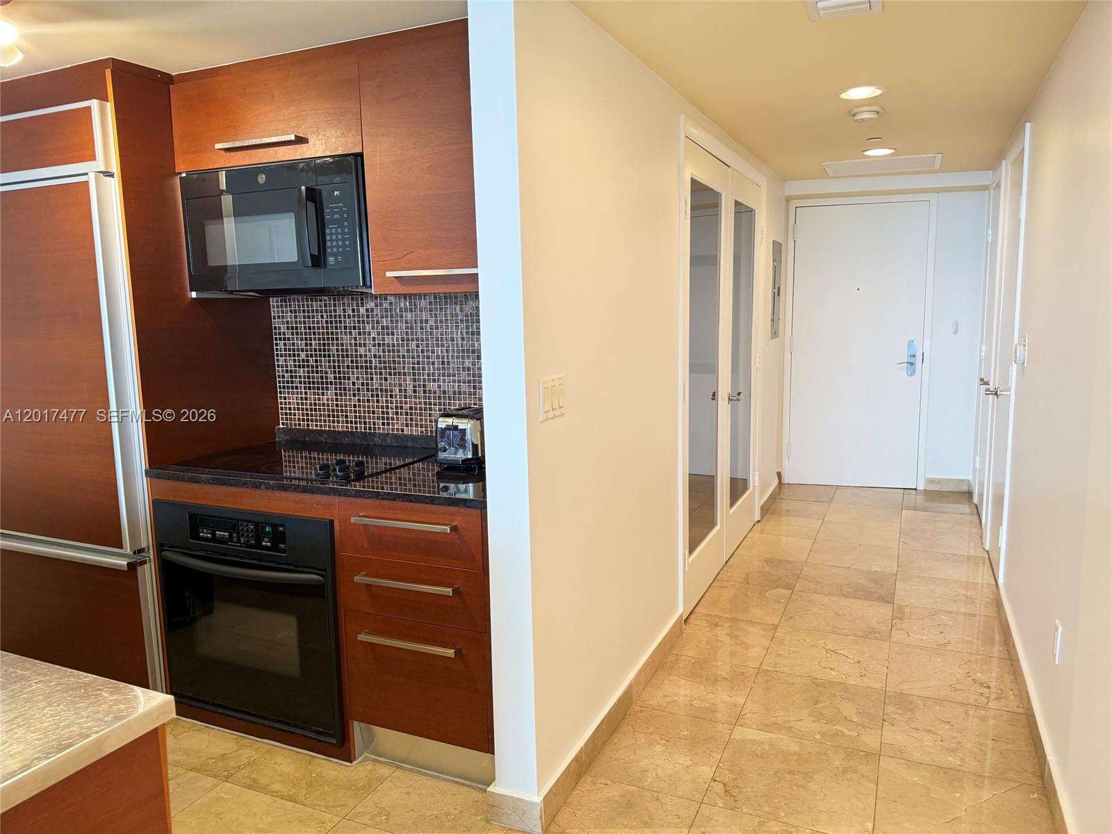 The Beach Club at 1850 Ocean Dr, Hallandale Beach, FL 33009 - For Rent photo 12