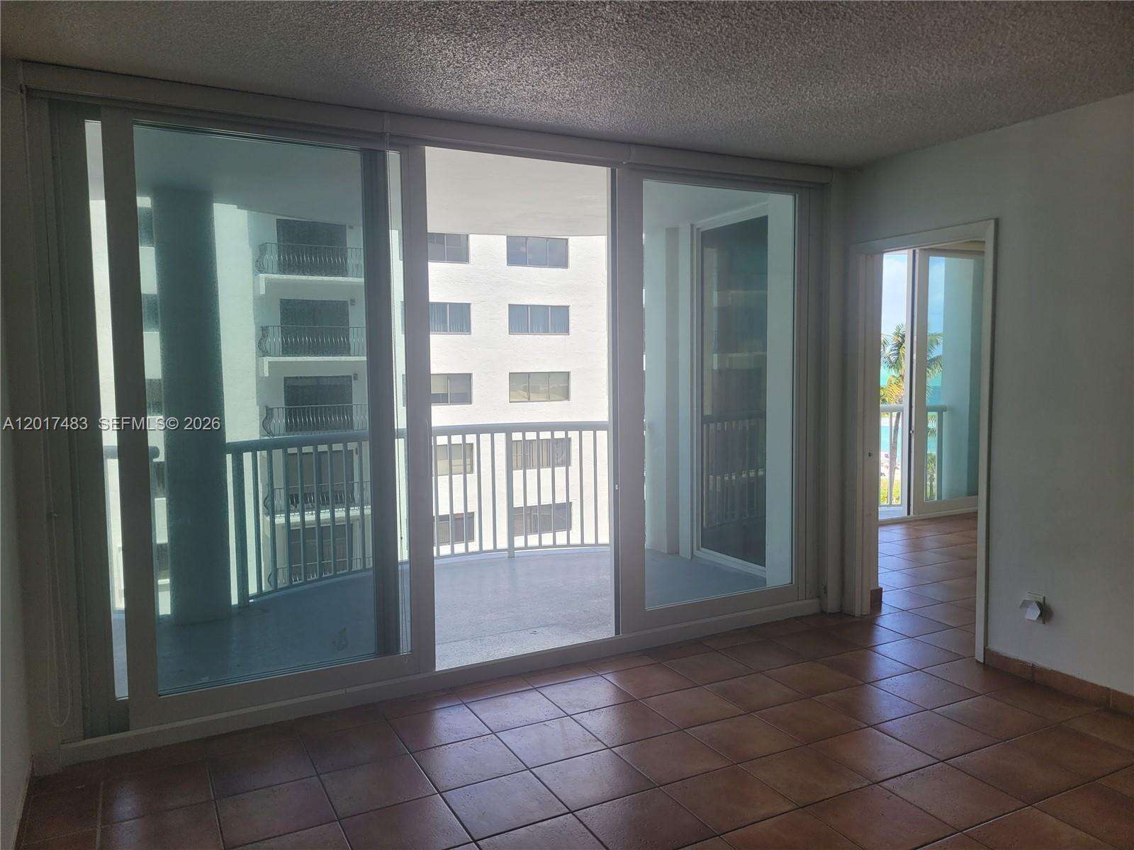 The Carriage House at 5401 Collins Ave, Miami Beach, FL 33140 - For Rent photo 7
