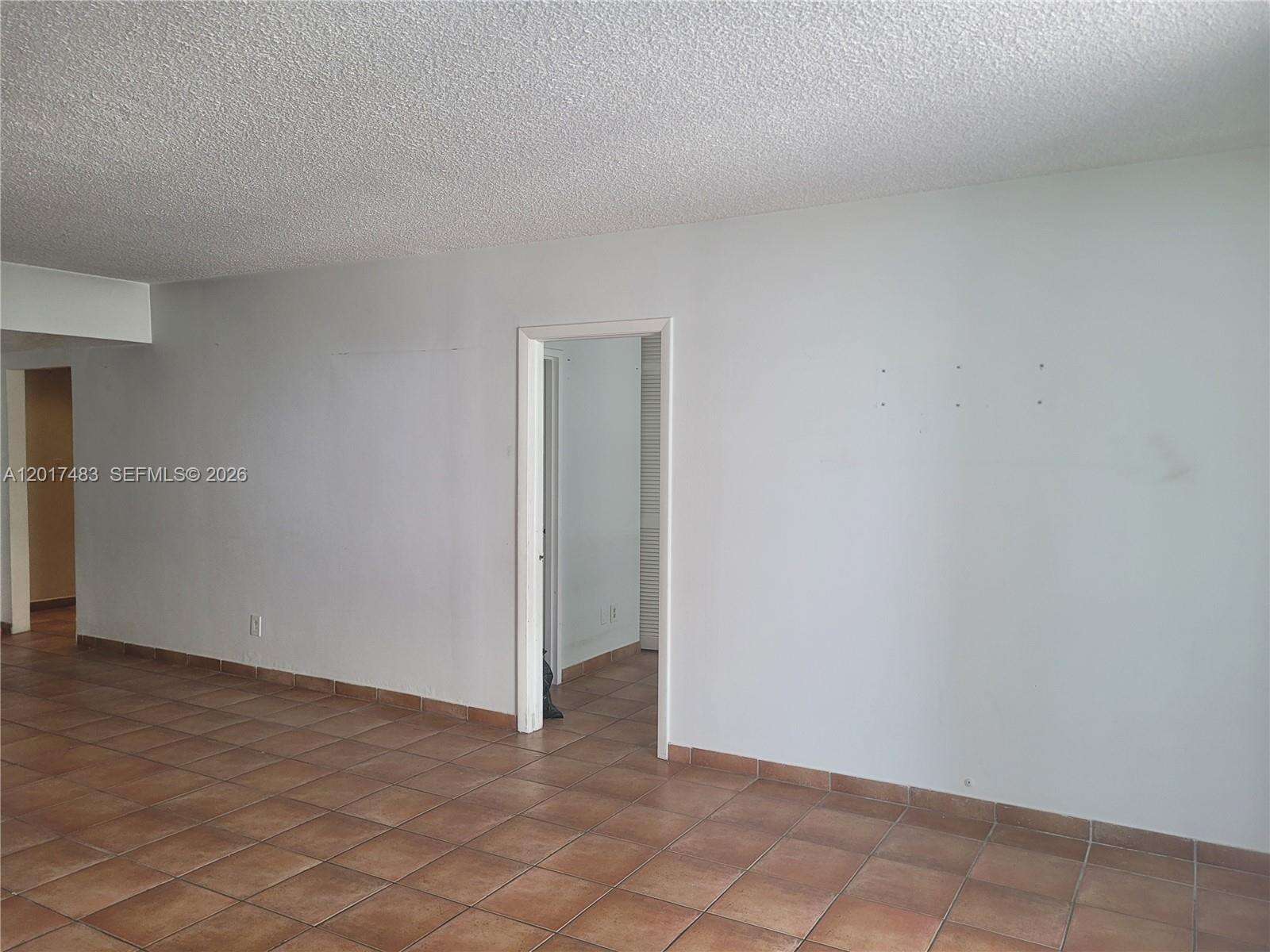 The Carriage House at 5401 Collins Ave, Miami Beach, FL 33140 - For Rent photo 8