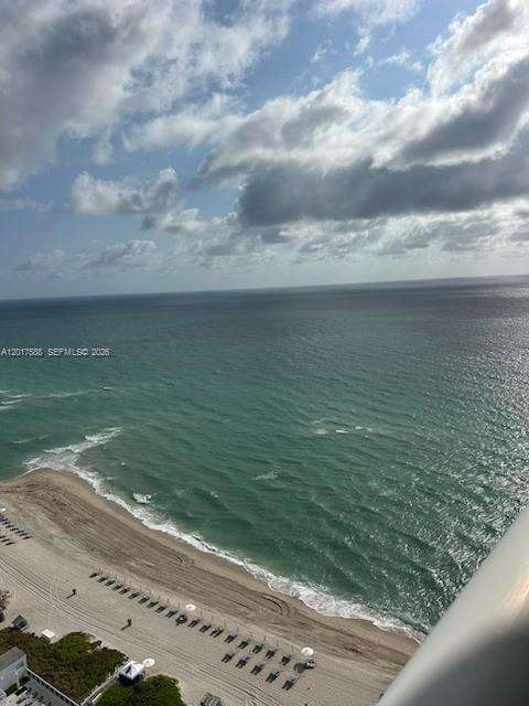 Trump Tower 3 at 15811 Collins Ave, Sunny Isles Beach, FL 33160 - For Rent photo 3
