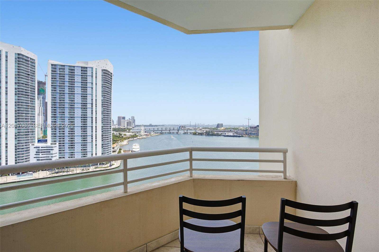 One Tequesta Point at 888 Brickell Key Dr, Miami, FL 33131 - For Rent photo 2