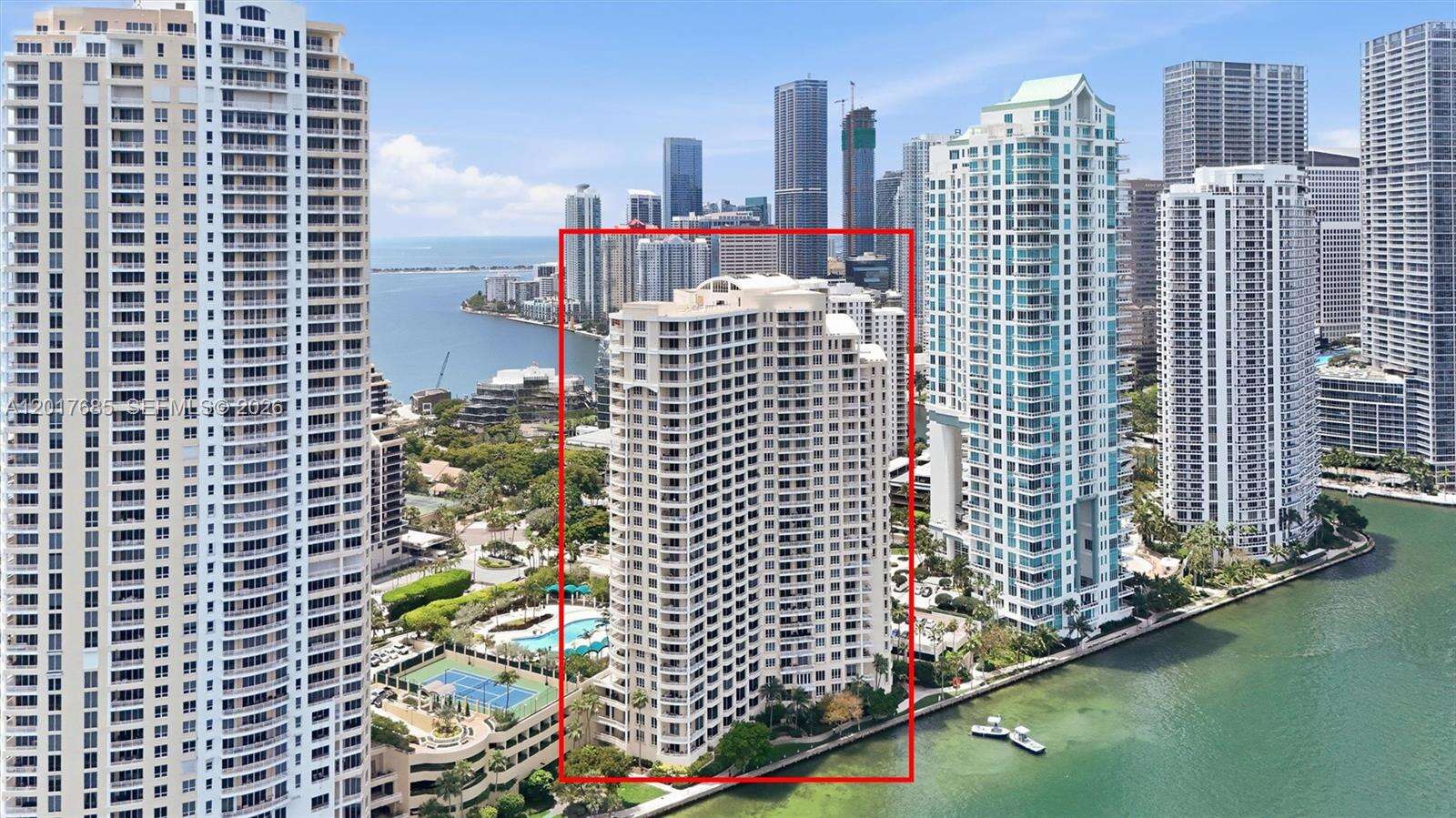 One Tequesta Point at 888 Brickell Key Dr, Miami, FL 33131 - For Rent photo 3