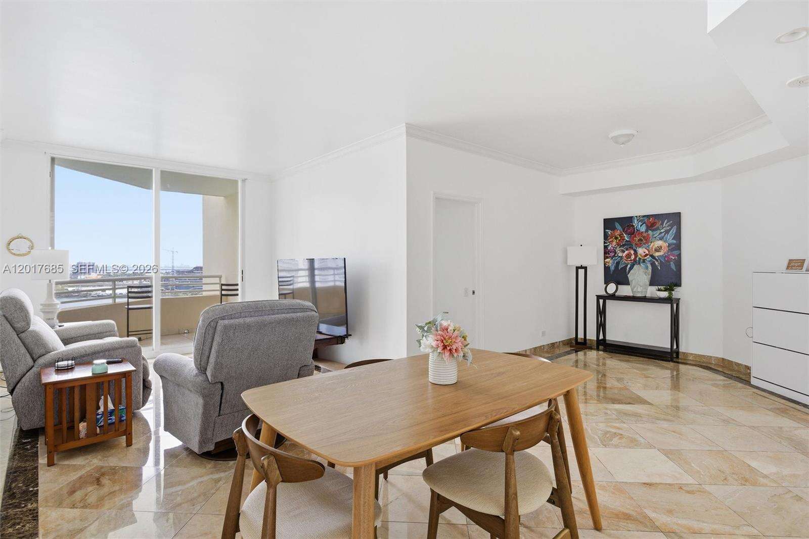 One Tequesta Point at 888 Brickell Key Dr, Miami, FL 33131 - For Rent photo 4