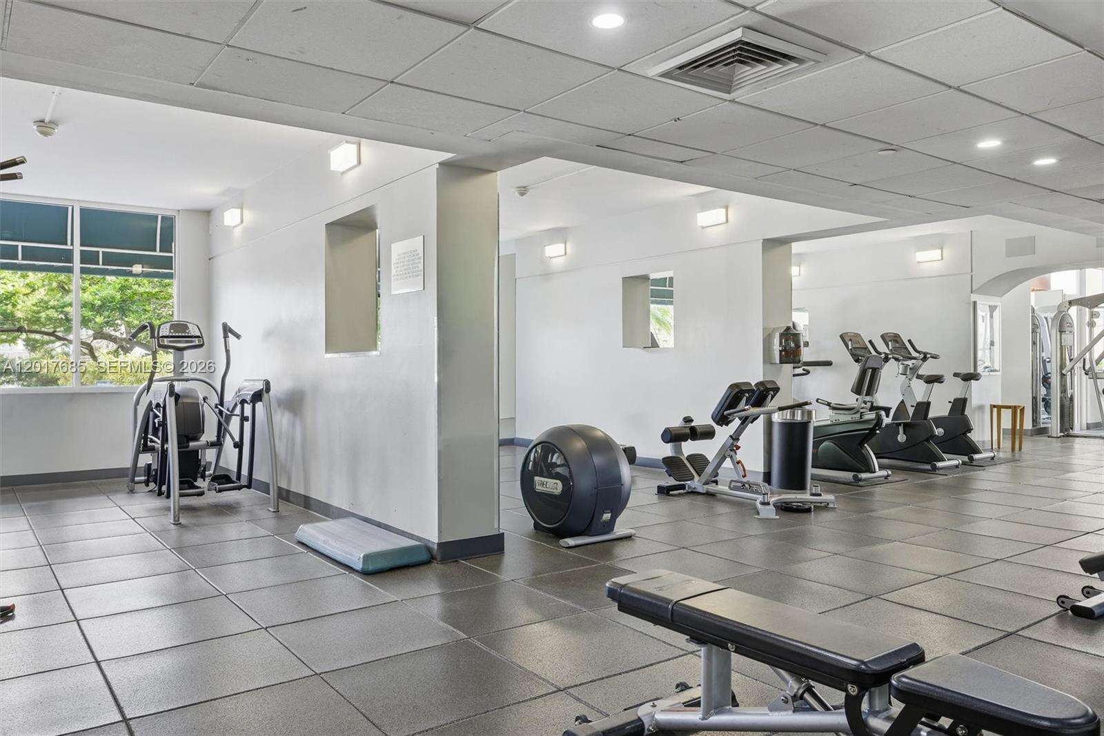 One Tequesta Point at 888 Brickell Key Dr, Miami, FL 33131 - For Rent photo 38