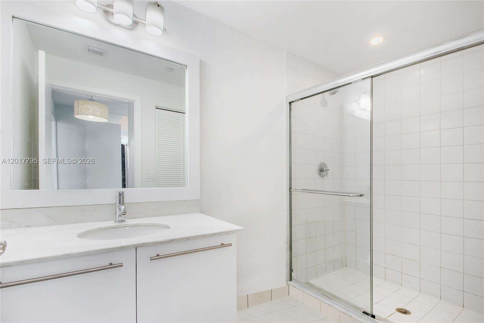 Marina Blue at 888 Biscayne Blvd, Miami, FL 33132 - For Rent photo 12