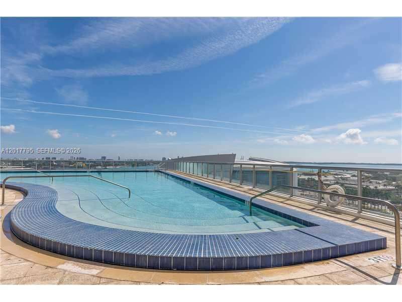 Marina Blue at 888 Biscayne Blvd, Miami, FL 33132 - For Rent photo 18