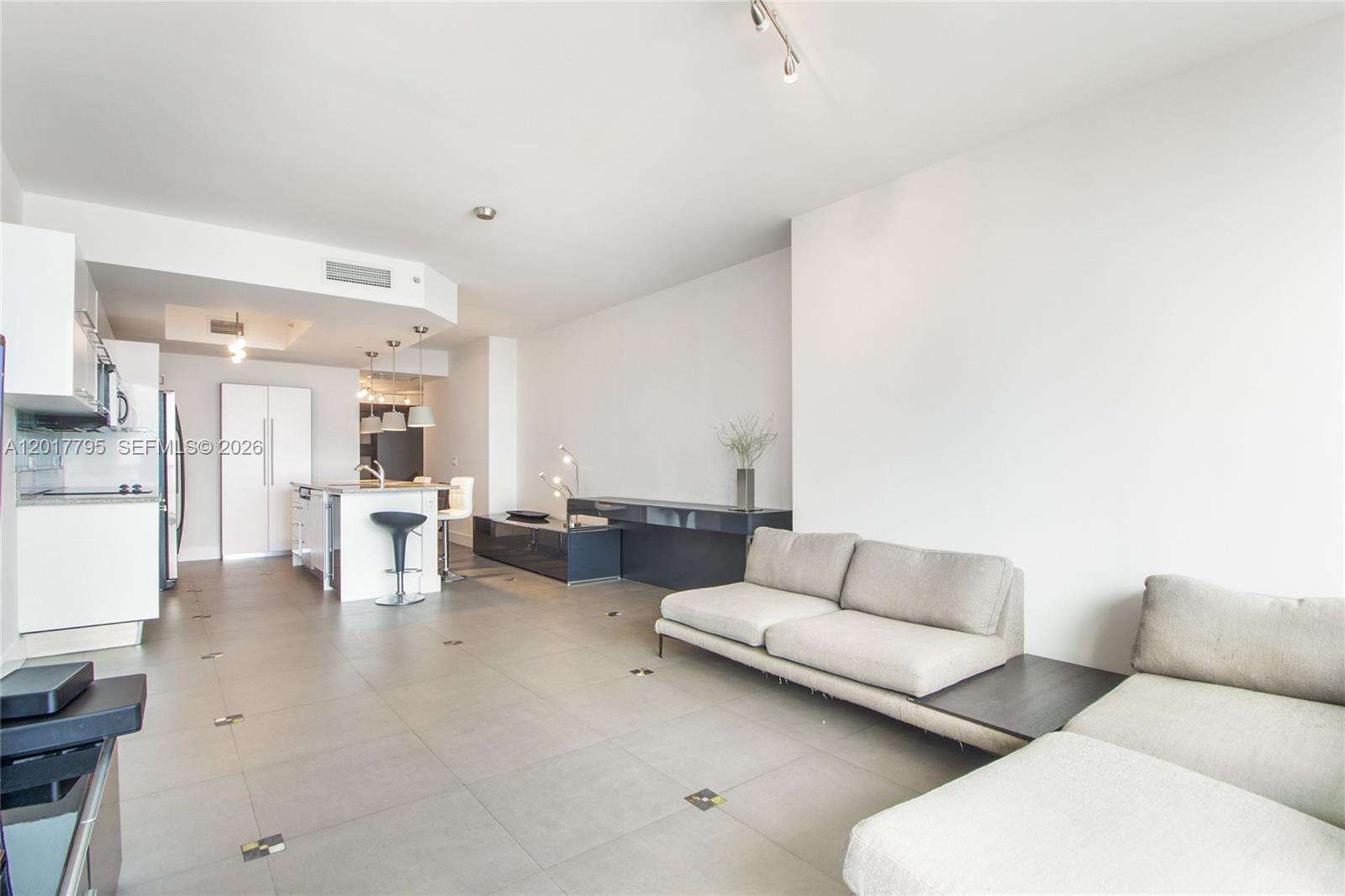 Marina Blue at 888 Biscayne Blvd, Miami, FL 33132 - For Rent photo 5