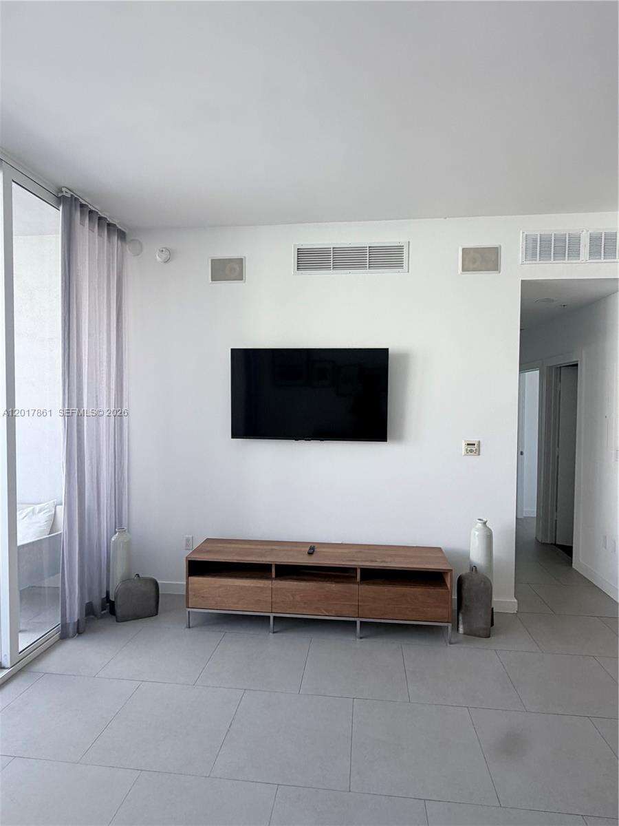 Artepark South at 2100 Park Ave, Miami Beach, FL 33139 - For Rent photo 5