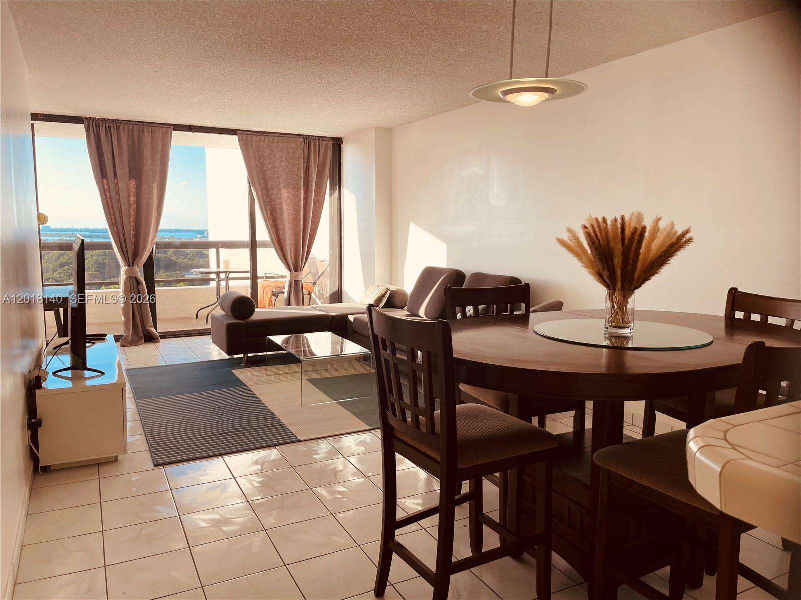 Club Atlantis at 2555 Collins Ave, Miami Beach, FL 33140 - For Rent photo 2