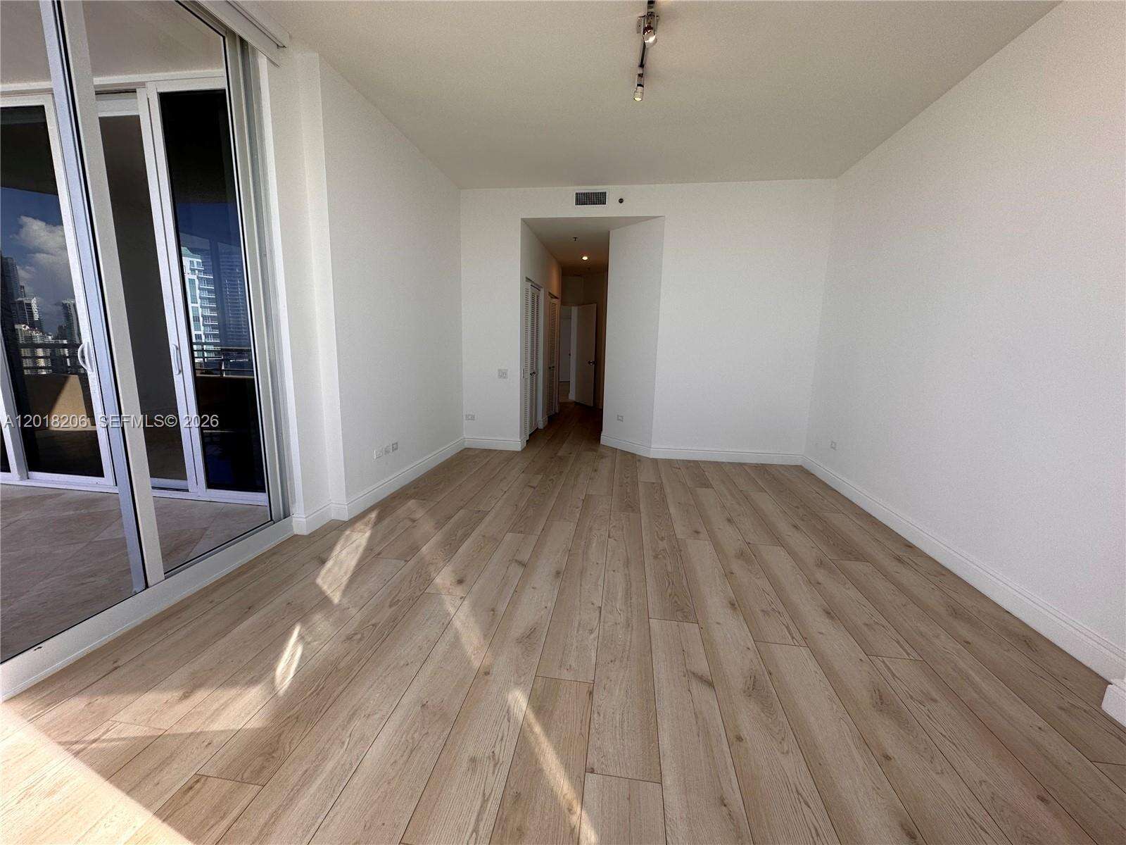 Two Tequesta Point at 808 Brickell Key Dr, Miami, FL 33131 - For Rent photo 24