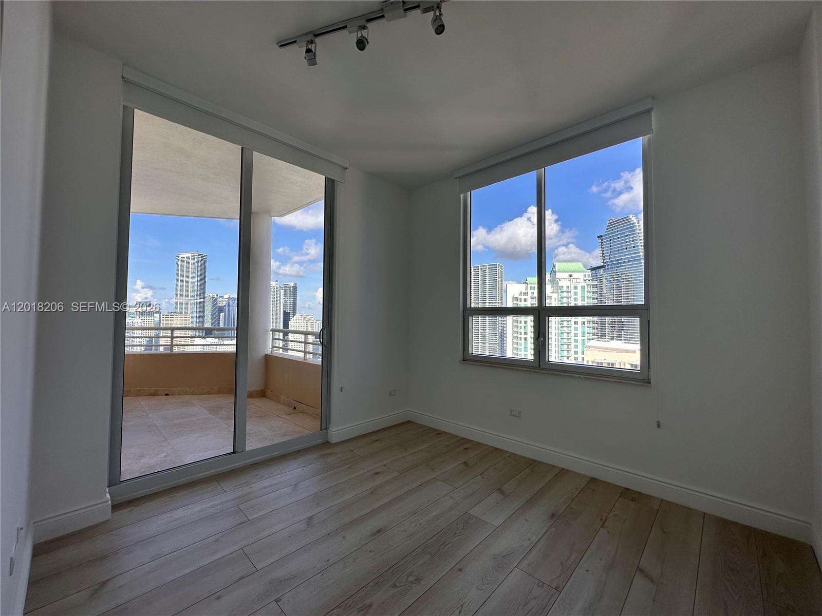 Two Tequesta Point at 808 Brickell Key Dr, Miami, FL 33131 - For Rent photo 27