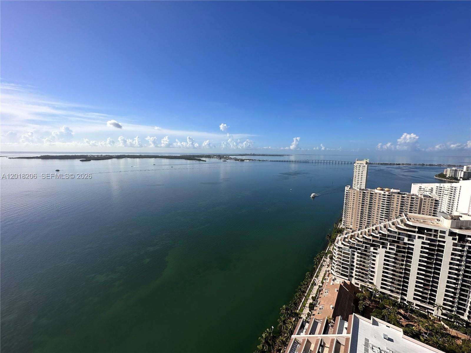 Two Tequesta Point at 808 Brickell Key Dr, Miami, FL 33131 - For Rent photo 31