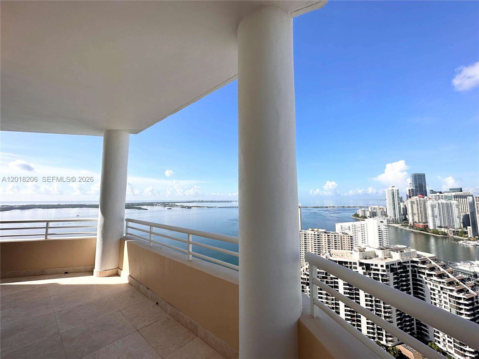 Two Tequesta Point at 808 Brickell Key Dr, Miami, FL 33131 - For Rent photo 6