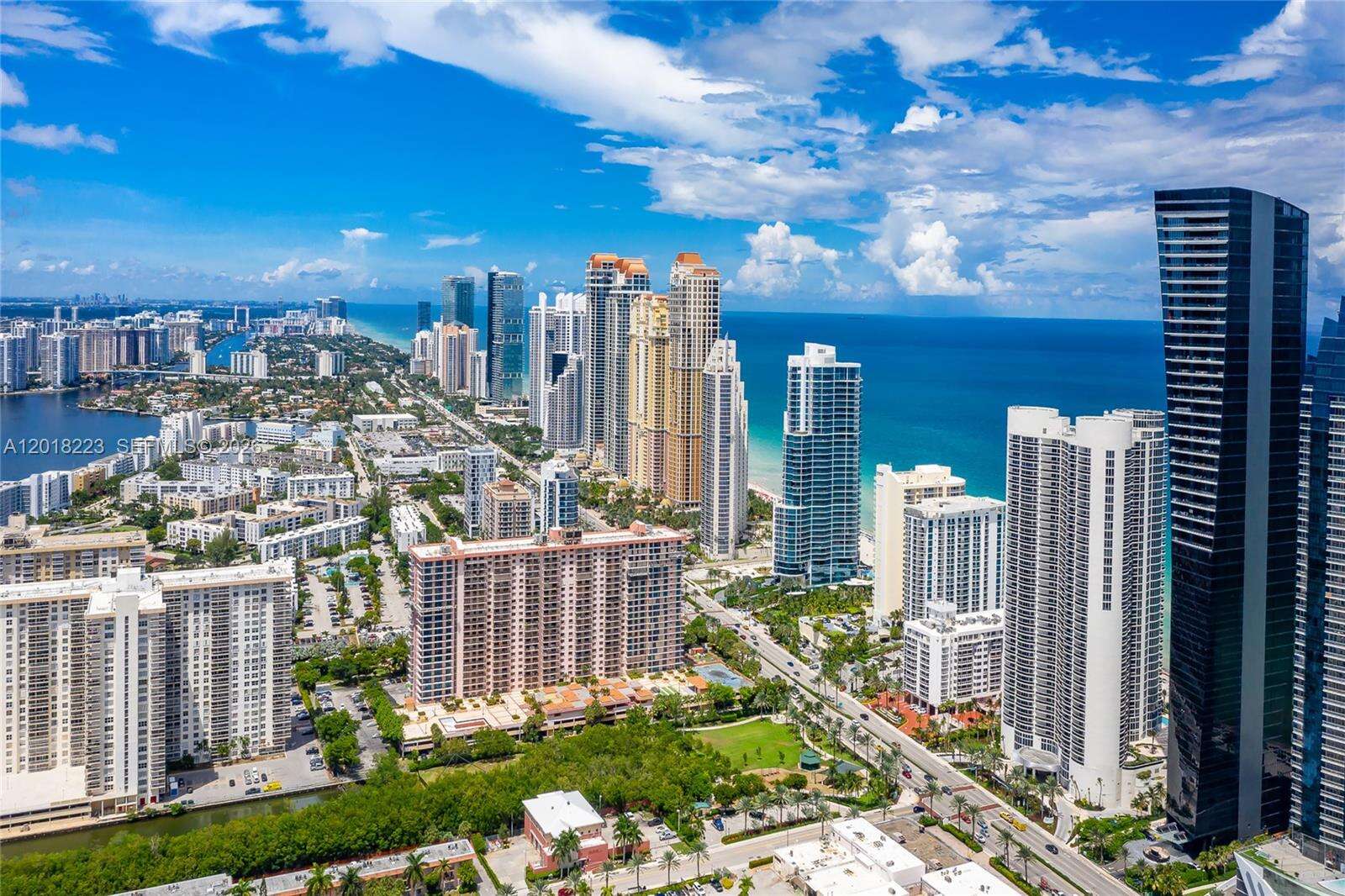 Ocean Four at 17201 Collins Ave, Sunny Isles Beach, FL 33160 - For Rent photo 38