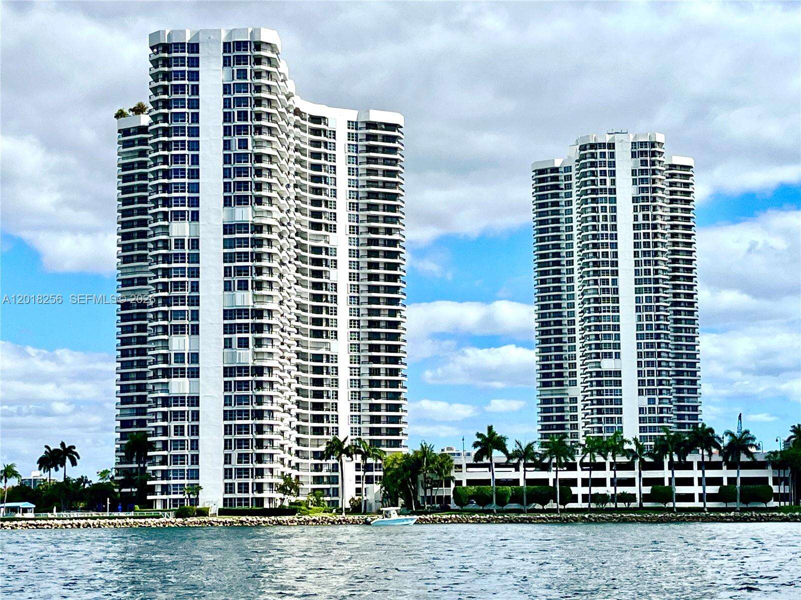 Mystic Pointe Tower 500 at 3530 Mystic Pointe Dr, Aventura, FL 33180 - For Rent photo 24