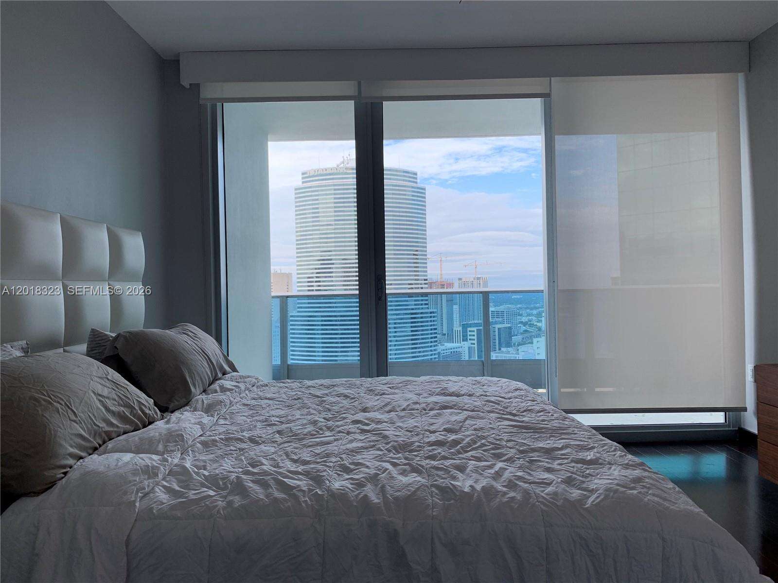 Epic Residences at 200 Biscayne Blvd Way, Miami, FL 33131 - For Rent photo 9