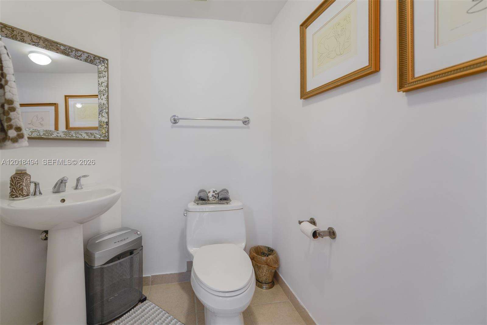 La Perla at 16699 Collins Ave, Sunny Isles Beach, FL 33160 - For Rent photo 19