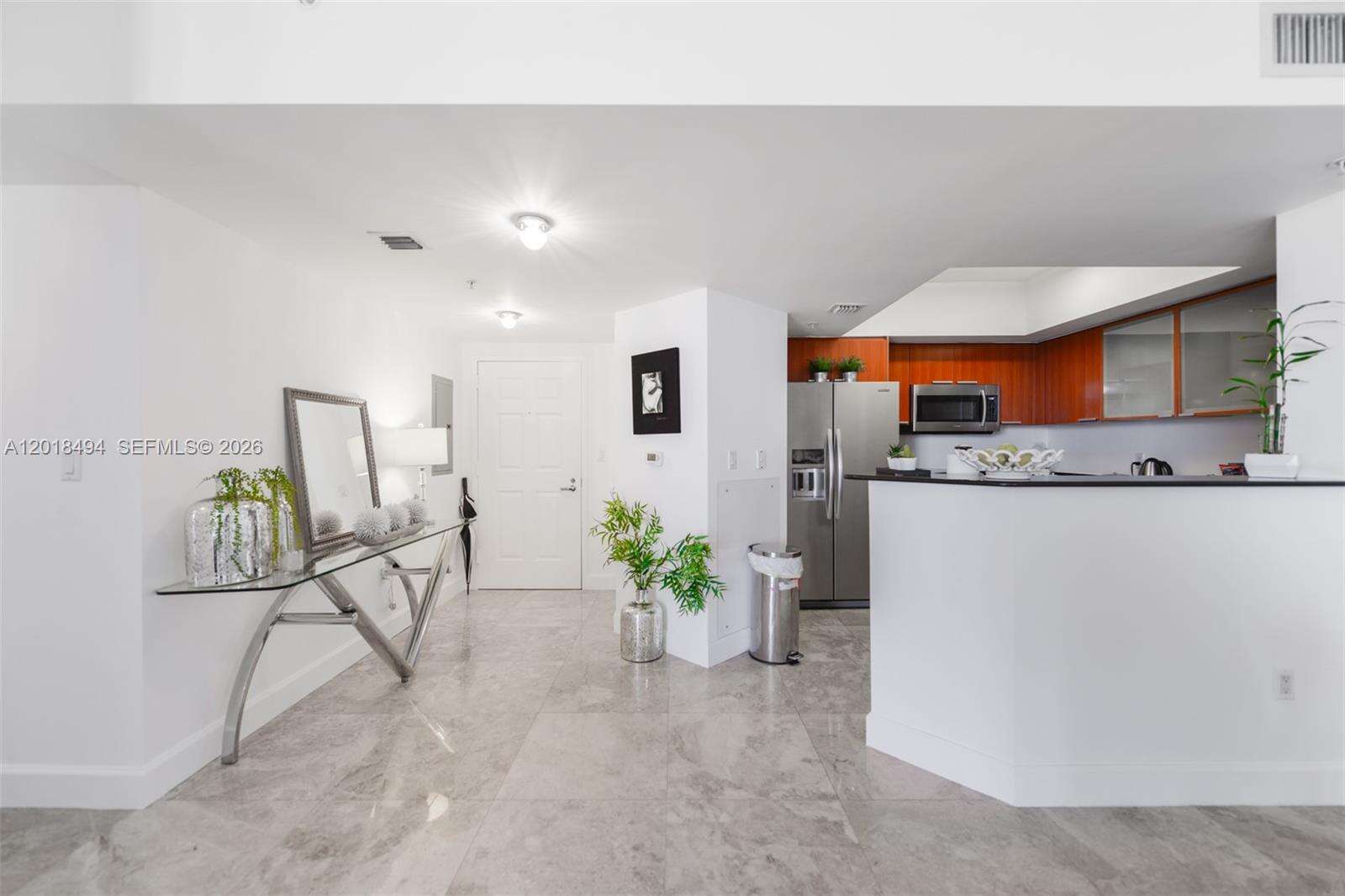 La Perla at 16699 Collins Ave, Sunny Isles Beach, FL 33160 - For Rent photo 5
