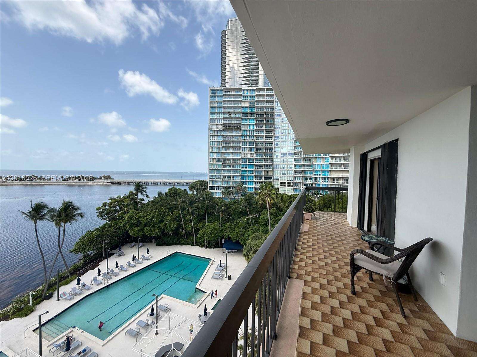 Brickell Bay Club at 2333 Brickell Ave, Miami, FL 33129 - For Rent photo 28