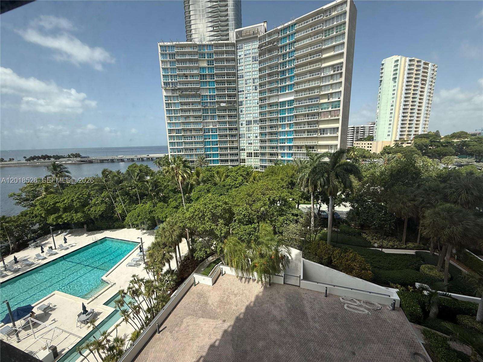 Brickell Bay Club at 2333 Brickell Ave, Miami, FL 33129 - For Rent photo 30