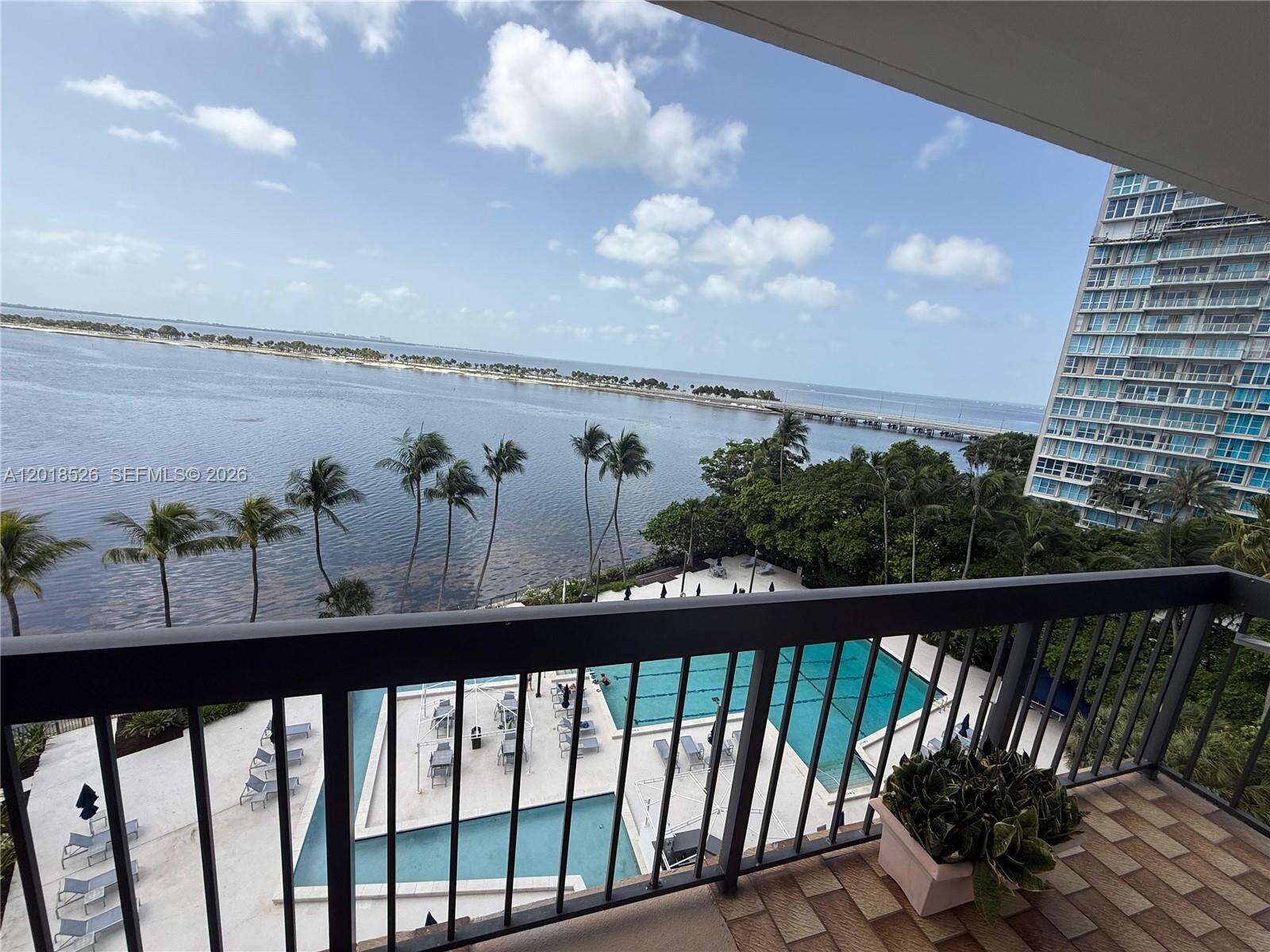 Brickell Bay Club at 2333 Brickell Ave, Miami, FL 33129 - For Rent photo 31