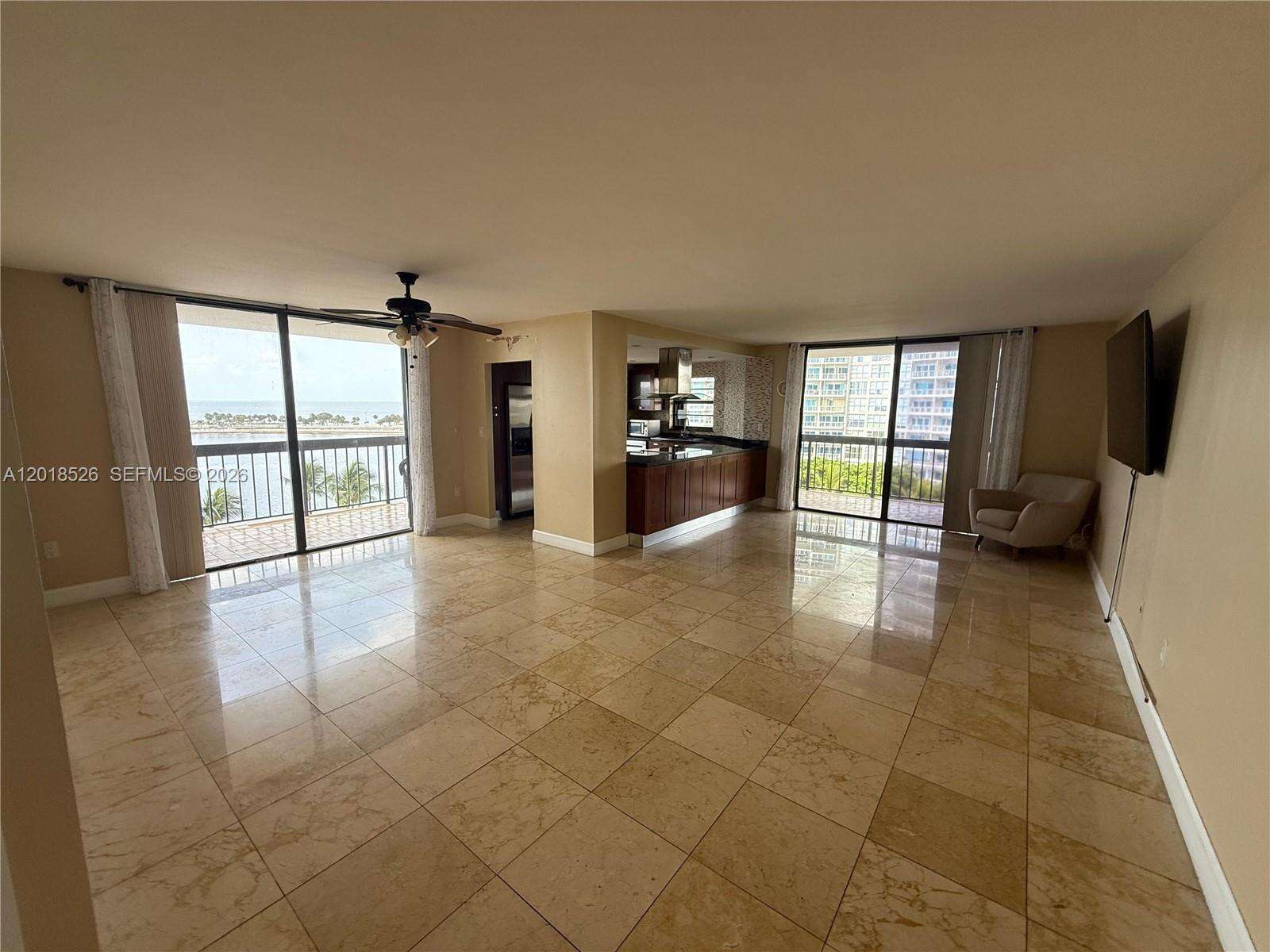 Brickell Bay Club at 2333 Brickell Ave, Miami, FL 33129 - For Rent photo 49