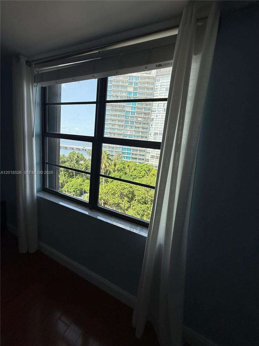 Brickell Bay Club at 2333 Brickell Ave, Miami, FL 33129 - For Rent photo 59