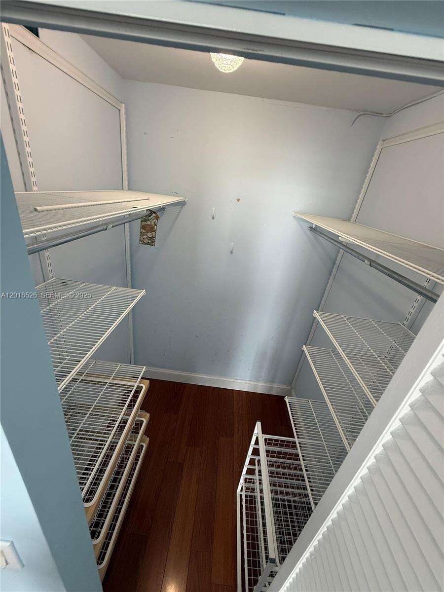 Brickell Bay Club at 2333 Brickell Ave, Miami, FL 33129 - For Rent photo 67
