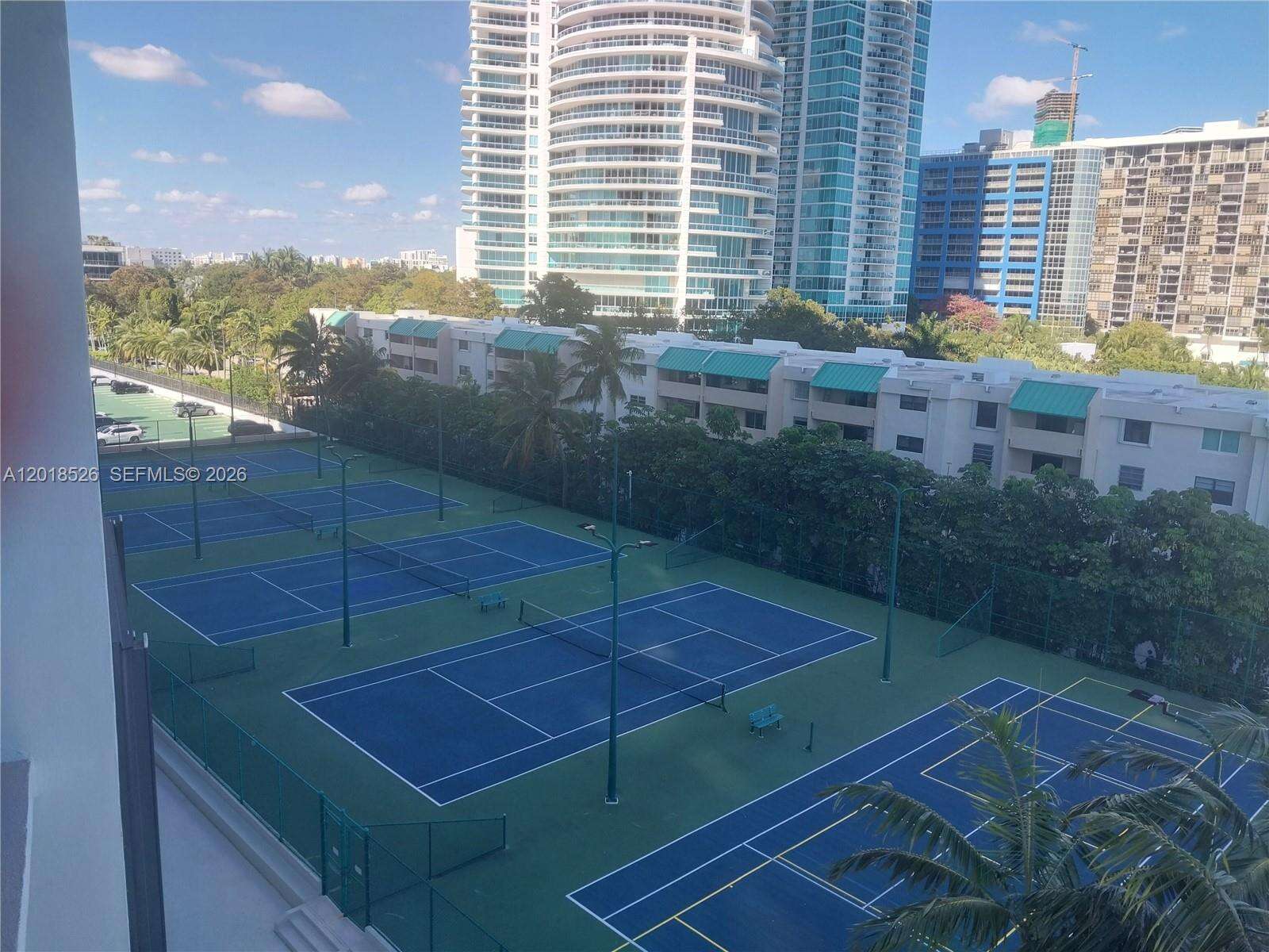 Brickell Bay Club at 2333 Brickell Ave, Miami, FL 33129 - For Rent photo 8