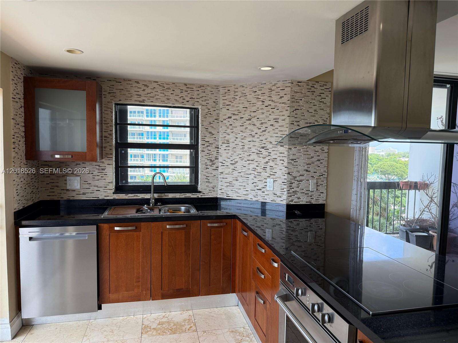 Brickell Bay Club at 2333 Brickell Ave, Miami, FL 33129 - For Rent photo 72