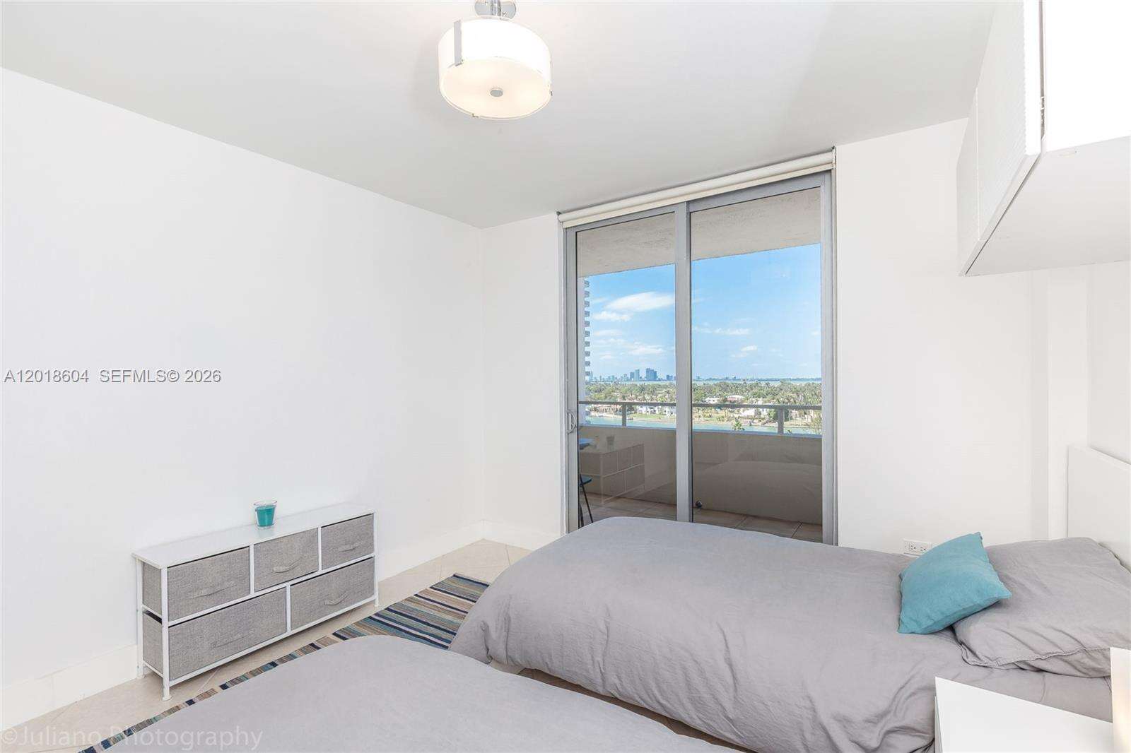 Oceanside Plaza at 5555 Collins Ave, Miami Beach, FL 33140 - For Rent photo 15