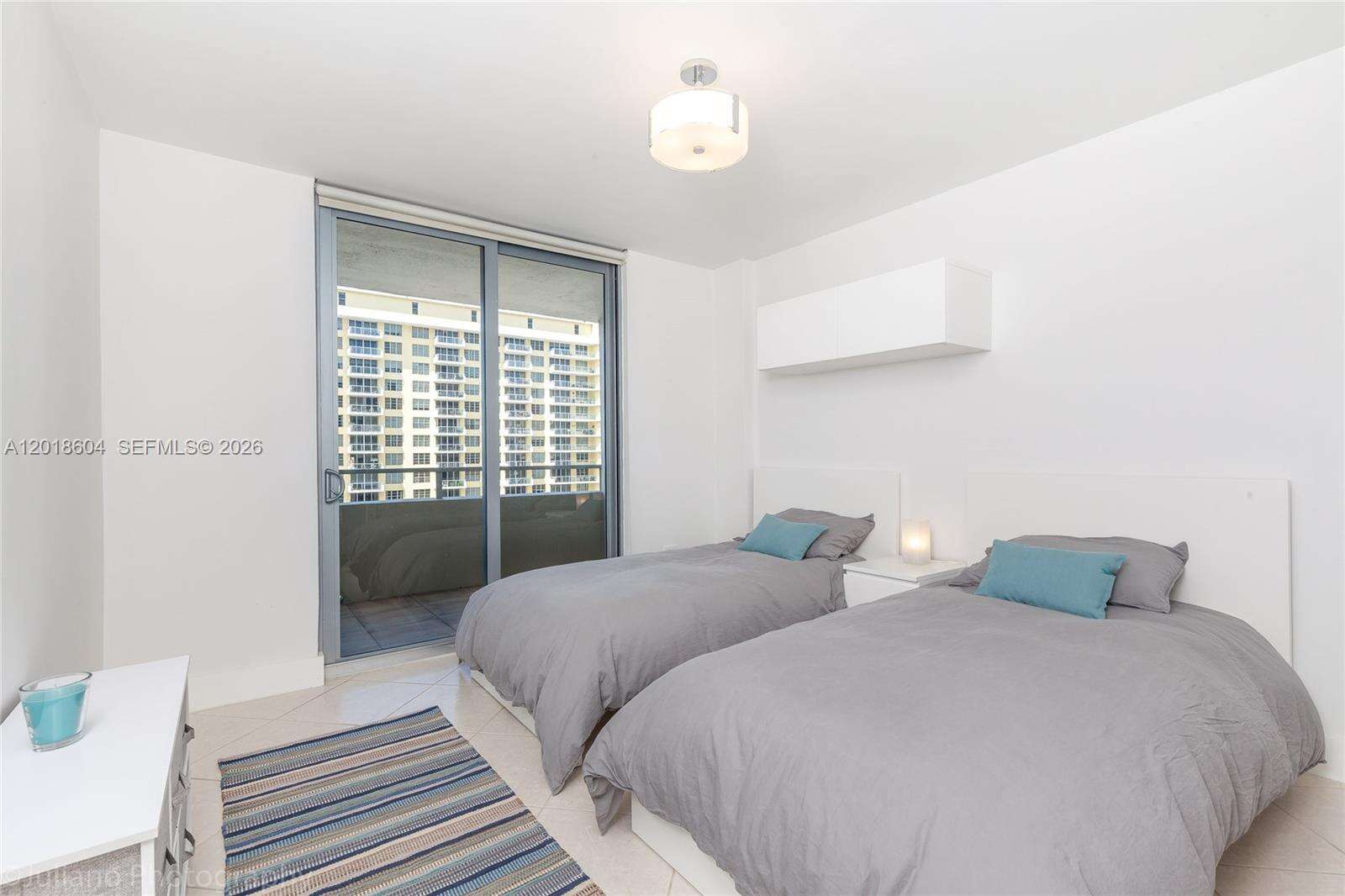 Oceanside Plaza at 5555 Collins Ave, Miami Beach, FL 33140 - For Rent photo 16