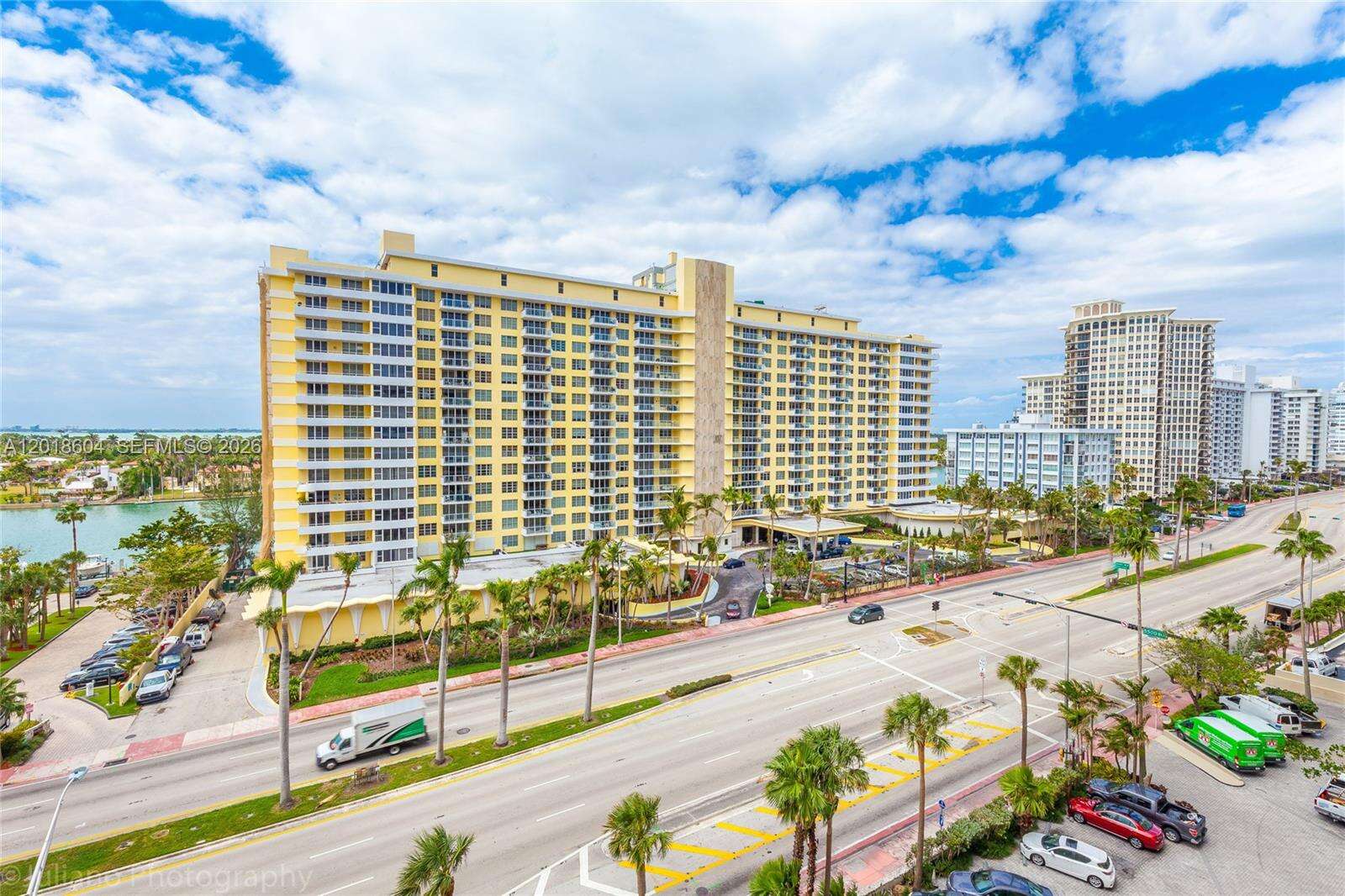 Oceanside Plaza at 5555 Collins Ave, Miami Beach, FL 33140 - For Rent photo 21