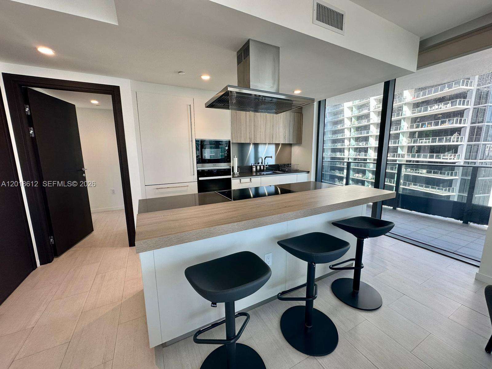 Brickell Flatiron at 1000 Brickell Plz, Miami, FL 33131 - For Rent photo 11