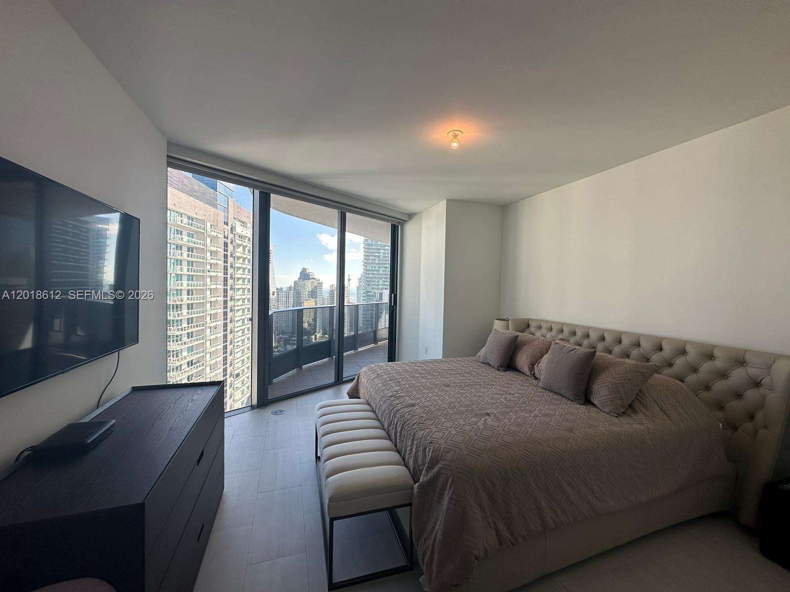 Brickell Flatiron at 1000 Brickell Plz, Miami, FL 33131 - For Rent photo 3