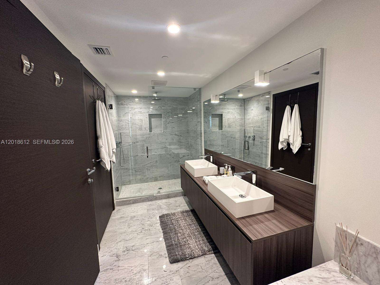 Brickell Flatiron at 1000 Brickell Plz, Miami, FL 33131 - For Rent photo 6