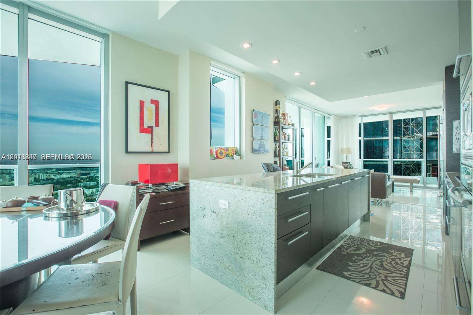 900 Biscayne at Miami, FL 33132 - For Rent photo 5